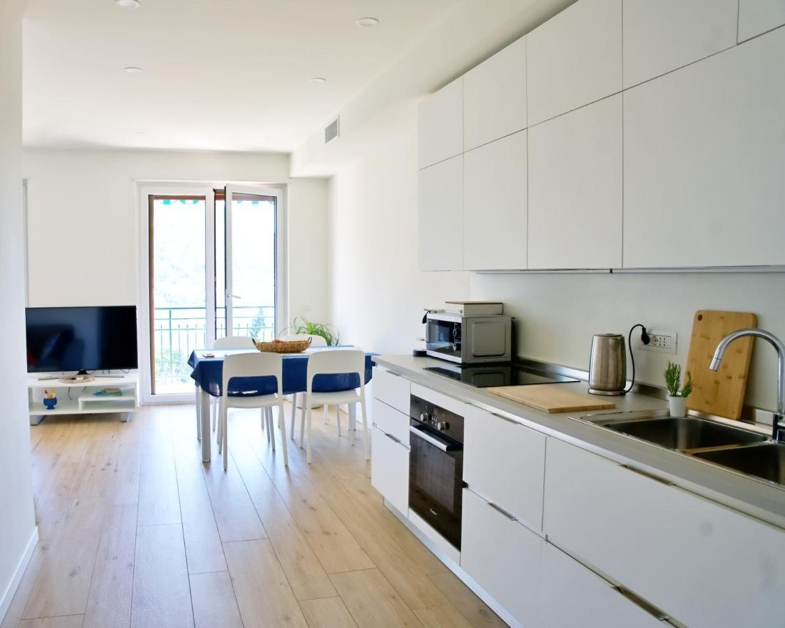 The Blue - Lake / City View Modern Apt Near Villa Olmo Como Exterior photo