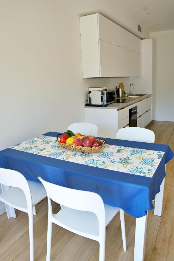 The Blue - Lake / City View Modern Apt Near Villa Olmo Como Exterior photo